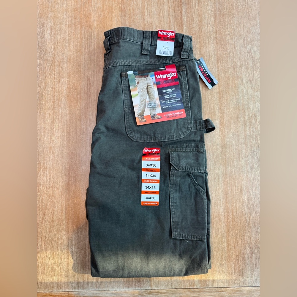 NWT Wrangler Riggs Workwear. 34 x 36 Loden. Flannel Lining.